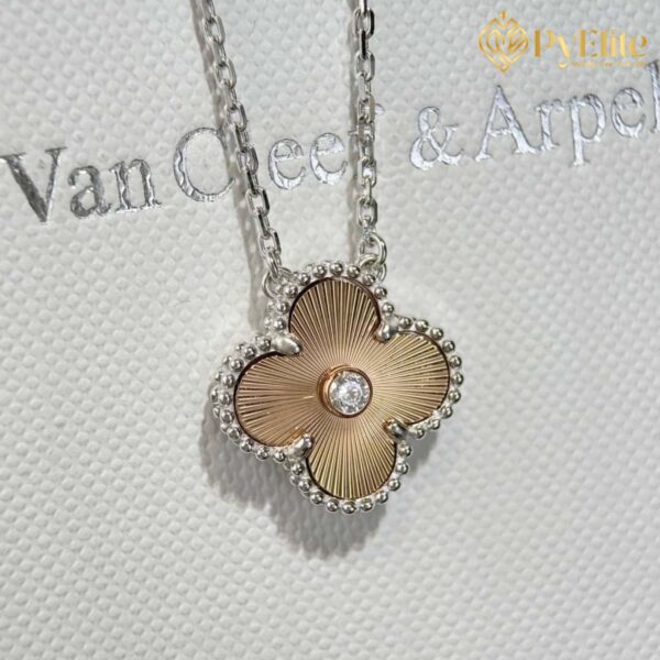 Van Cleef & Arpels 2024 Holiday Vintage Alhambra Guilloche 18K Rose Gold Diamond Pendant 18K White Gold Necklace 1:1 Custom Made